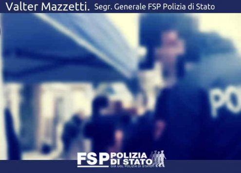Lega poliziotti al gazebo