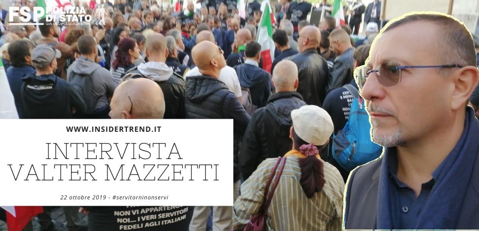 Manifestazione poliziotti #servitorinonservi