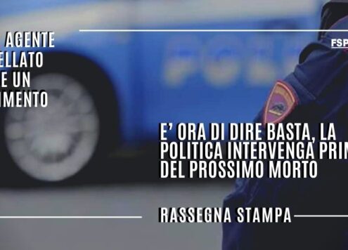 Napoli, agente accoltellato. Adesso basta